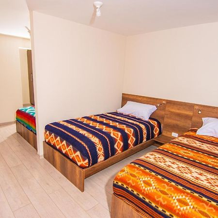 The Traveler Hostel Otavalo Exteriér fotografie